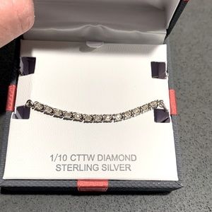 Sterling Silver 1/10 CCTTW Diamond Bracelet .